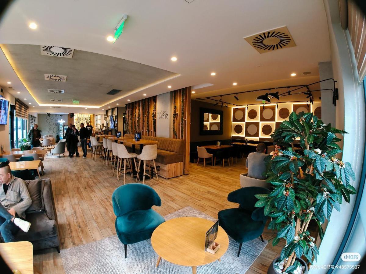 H.T Hotel Beograd Eksteriør bilde
