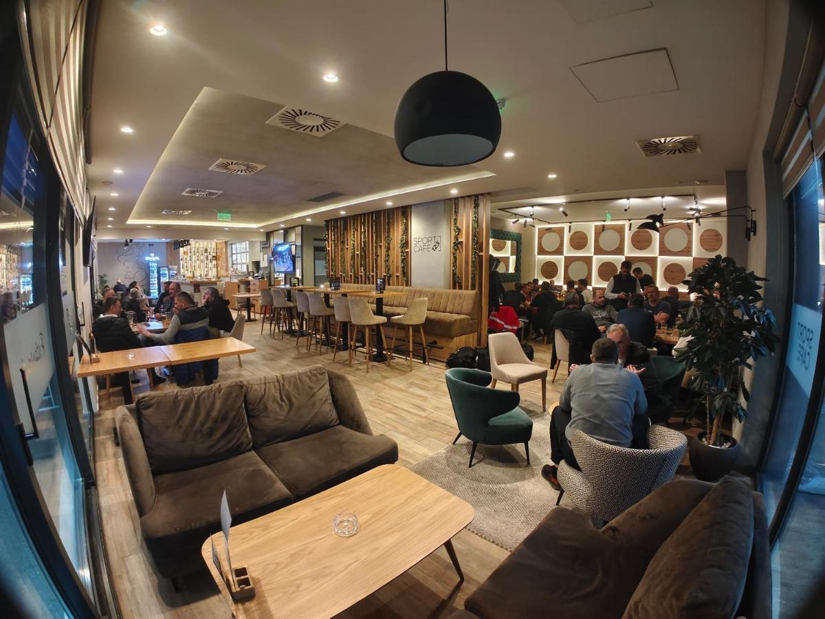 H.T Hotel Beograd Eksteriør bilde