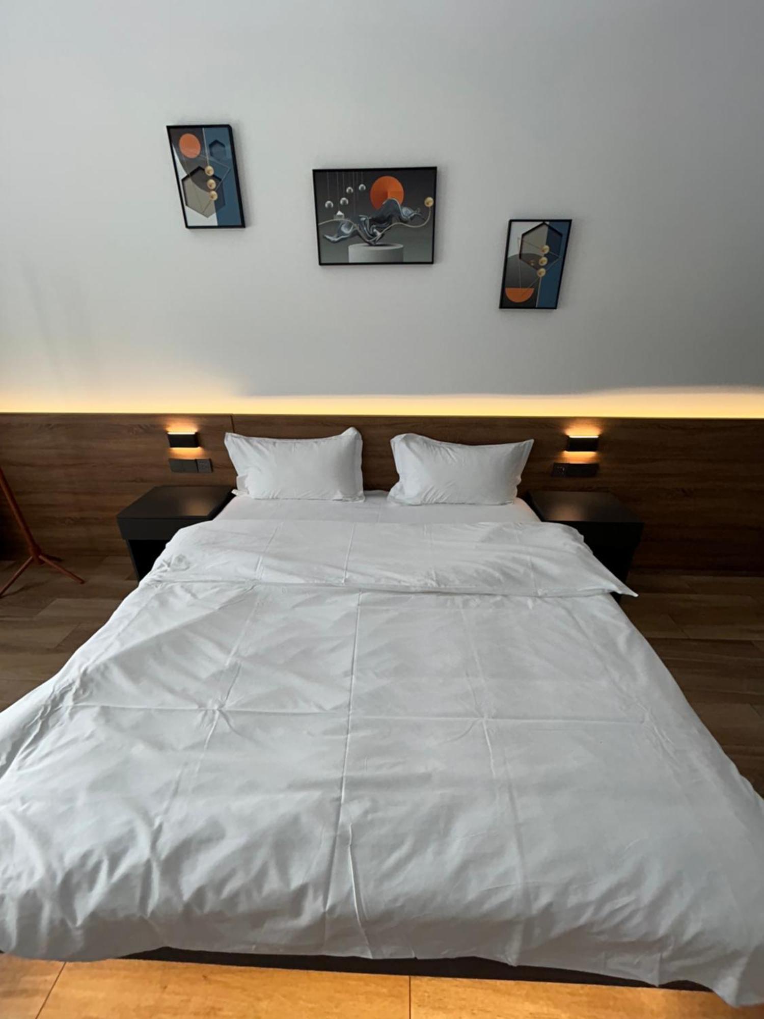 H.T Hotel Beograd Eksteriør bilde