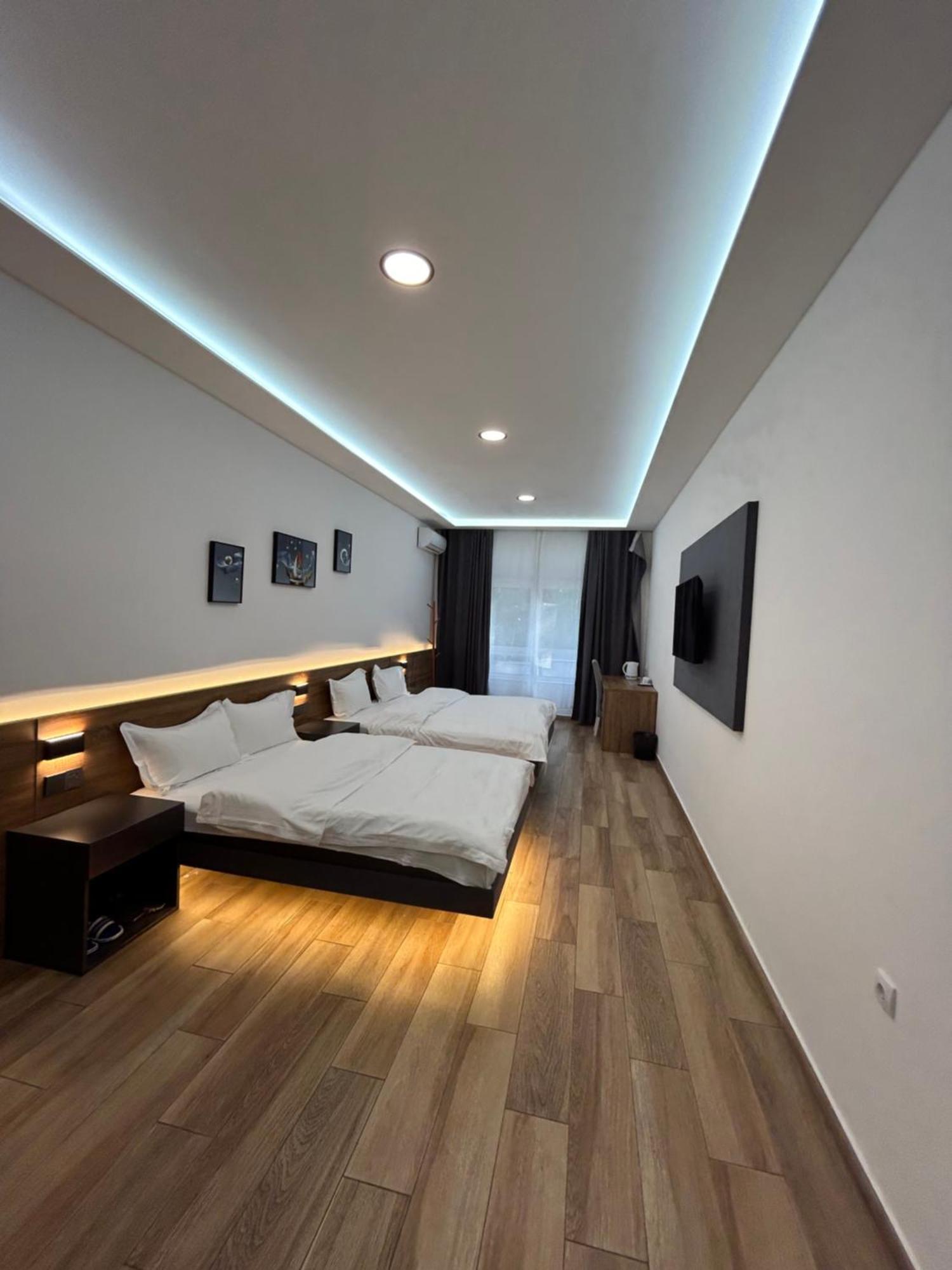 H.T Hotel Beograd Eksteriør bilde